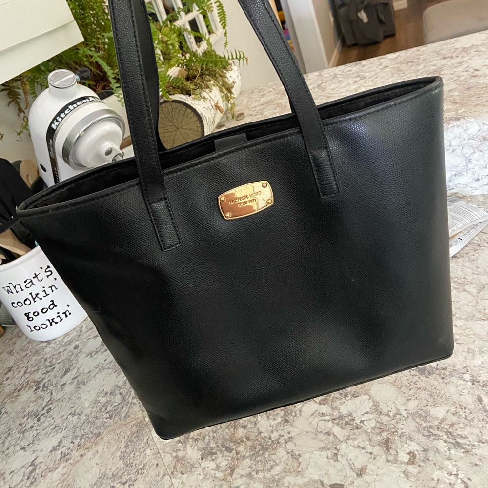 COPY - Black MK Bag! Only used a handful of times!